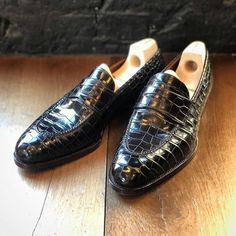 Handmade men black crocodile moccasin shoes, formal men dress slip on shoes | eBay Alligator Dress Shoes, Dress Up Shoes, Handmade Leather Boots, Quality Leather Boots, Unique Boots, Alligator Skin, Handmade Leather Shoes, Moccasins Shoes, Oxford Shoes Men