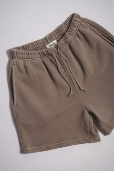 Shop Vintage brown CORE SWEATSHORT by Elwood online – Elwood Clothing Relaxed Fit Shorts For Loungewear, Comfy Relaxed Fit Shorts For Loungewear, Comfy Relaxed Fit Shorts For Everyday, Basic Relaxed Fit Shorts For Everyday, Basic Relaxed Fit Everyday Shorts, Comfortable Bermuda Shorts For Loungewear, Relaxed Fit Comfortable Athletic Shorts, Everyday Athletic Shorts With Elastic Waistband, Relaxed Fit Athletic Shorts For Everyday