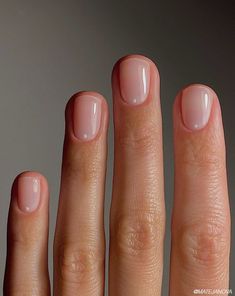 Soap Nails Are The New Low-Maintenance Manicure of 2024 - Bangstyle - House of Hair Inspiration New Nails Trend 2024, Nails With Short Nail Beds, Soap Nails How To, Nail Ideas For Short Nail Beds, Soap Nails 2024, Clean Looking Nails, Manicure 2024 Trends, Russian Manicure Short Nails