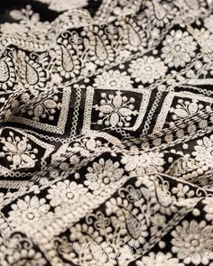 "❤️❤️Jet Black Gorgette Chikankari ❤️❤️ An Imperial Black Pure Georgette saree, with hand-embroidered with snow-white chikankari flowers and borders.  Together with a similarly embroidered black blouse, half sleeves, rounded neck, cutback with tassels for fastening. *Fall, Pico & Tassels : Done *Condition : New Saree With Stitched Blouse *Ready to Wear *Dry Clean Only Blouse:  Pattern blouse with front buttons. Padded. Size 38\" expandable up to 42/44 or can be downsized too. Weight : Approximat Traditional Pre-draped Tussar Silk Saree With Intricate Embroidery, Black Traditional Saree With Chikankari Embroidery, Traditional Black Saree With Chikankari Embroidery, Diwali Black Saree With Chikankari Embroidery, Navratri Chikankari Embroidery Blouse In Georgette, Festive Designer Blouse With Chikankari Embroidery, Elegant Jamawar Saree With Chikankari Embroidery, Ceremonial Anarkali Salwar Kameez With Chikankari Embroidery, Traditional Black Blouse With Chikankari Embroidery