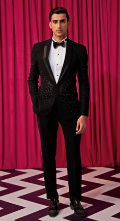 Black And White Crystal Embellished Tuxedo Contrast by Parth - Fabilicious Fashion Cocktail Blazers For Men, Informal Suits For Men, Indian Tuxedo For Men, Black Suit With Pink Accents, Mens Black Tuxedo Wedding, Groom After Party Outfit, Tuxedo For Groom Wedding, White Tuxedo For Men Wedding, Reception Suits For Men Indian