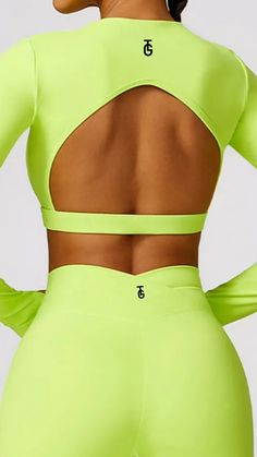 Gym Set Outfit, Rove Concepts, Musa Fitness, Runway Fashion Couture, Sports Wear Women, Womens Suits, Ab Workouts, Fitness Wear, Women Sports