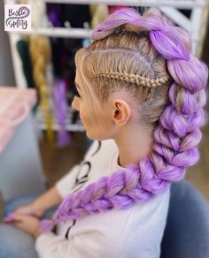 Rate This Fulani Braids Hairstyles From ⭐1~10. SAVE & FOLLOW i will update everyweek. Fulani Braids Hairstyles With Color, Braids Hairstyles With Color, Hairstyles With Color, Fulani Braids Hairstyles, Shoulder Bob, Curly Braided Hairstyles, Music Festival Hair