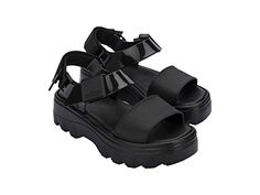 Melissa Kick Off Platform Sandals for Women - Super Soft and Flexible Vegan Chunky Platform Sandal with Adjustable Straps and Open Toe Design Chunky Platform Sandals, Sandal Platform, Chunky Platform, Quick Workout, Sandals For Women, Toe Designs, Platform Wedges, Platform Sandals