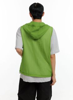 Product Detail Style : Street Occasion : Back to school Type : Men Detail : Zip up, Hood Print : Solid Material : Nylon Sleeve : Sleeveless Neck : Hood Nylon100 Color : Black, Dark gray, Light blue, Green, Gray, White Made in Korea Model Size Model is wearing size M/L and the color Green. Height : 5'9" | 176cm / Top : M / Bottom : L (30 inch) .prddescription table, .prddescription td, .prddescription th { border : 1px solid black; border-collapse : collapse; padding: 10px; } Size(Inch) Size Shou Hooded Outdoor Vest With Pockets, Solid Cotton Techwear Hooded Jacket, Hooded Solid Color Vest For Spring, Functional Green Hoodie With Adjustable Hood, Green Functional Hoodie With Adjustable Hood, Hooded Outdoor Vest For Spring, Casual Hoodie Windbreaker For Outdoor Activities, Casual Hoodie With Double-lined Hood For Outdoor Activities, Casual Hooded Jacket For Outdoor Activities