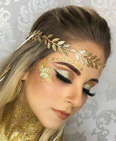 Grecian Goddess Makeup, Athena Goddess Makeup Look, Greek Goddesses Makeup, Makeup Looks Goddess, Roman Goddess Makeup, Toga Party Makeup, Greek Goddess Halloween Makeup, Greek Goddess Eye Makeup