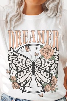 Dreamer Vintage Oversized Graphic Tee is printed on the popular Comfort Colors 1717 Relaxed Oversized T Shirt. Lightweight and super soft, this shirt is a comfortable fit for effortless style. For a more oversized fit, Honey Tee recommends sizing up one size. For more accurate measurements, visit the Comfort Colors website. T Shirt Design Ladies, Graphic Tee Design Ideas Women, Trendy Tshirts Graphic Tees Design, Colors Website, Cream Tshirt, Ladies T Shirt Design, Printed Tee Women, Tshirt Printing Design, Oversize Sleeves