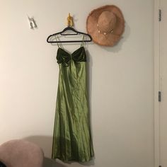 Never Worn. Great Style And Quality. Fits Xs. Length In Between Maxi And Midi Green Silky Dress, Moss Green Dress, Mustard Green, Mustard Greens, Winter Formal, Silky Dress, Dropwaist Dress, Drop Waist, Green Dress