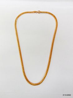 TRADITIONAL ELIGANT DESIGN HANDMADE GOLD VERMEIL GOLD GILDED SILVER CHAIN NECKLACE FROM RAJASTHAN INDIA. GREAT HANDMADE DESIGN GOOD FOR JEWELLERY COLLECTION. BEST GIFT ITEM. Length - 47cm (18.5") we can adjust the length. width - 4 mm weight - 16.5 grams material - Good sterling silver gold plate on top. 22k Gold Link Chain Necklaces, Gold Link Jewelry With Delicate Chain, Classic Gold Necklace With Adjustable Chain, Classic Gold Jewelry For Jewelry Making, Gold Round Chain Necklace With Adjustable Chain, Gold Link Jewelry Gift, Classic Gold-plated Gold Necklace, Gold Minimalist Necklace With Curb Chain, Classic Gold Plated Gold Necklace