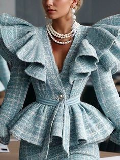 Designer Dresses Ideas, Outfit For Work Women, Party Outfit For Women, Peplum Outfits, Suit Dresses, Chic Dress Classy, Long Sleeves Dress, Office Dresses For Women, Types Of Coats