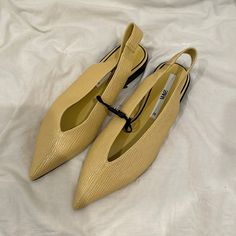 Nwot Cute Yellow Zara Sling Back Shoes! Pointed Toe. Perfect For Summer. Size 36 = 6. Smoke Free, Pet Free Home! Heel Is 1” Beige Pointed Toe Slingback Sandals, Casual Beige Pointed Toe Slingback Sandals, Zara Slingback Sandals For Spring, Beige Flat Slingback Pumps For Summer, Beige Slip-on Pointed Toe Flats For Summer, Beige Pointed Toe Slip-on Flats For Summer, Flat Synthetic Slingback Pumps For Spring, Beige Pointed Toe Slip-on Sandals, Zara Slingback Pumps For Spring