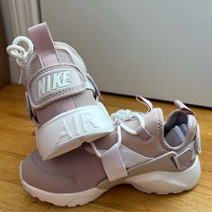 Women's Nike Air Huarache City Low Dusty Pink Sz 8 Color: Light Pink, Mauve, Dusty Pink Includes Changeable Nike Swish & Just Do It Back Pieces Nike Sporty Huaraches With Boost Midsole, Casual Low-top Huaraches With Rubber Sole, Sporty Lace-up Huaraches With Laces, Sporty Lace-up Huaraches, Casual Low-top Huaraches For Running, Nike Sporty Huaraches With Laces, Nike Sporty Huaraches With Round Toe, Nike Low-top Huaraches With Laces, Sporty Nike Huaraches With Round Toe