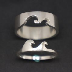 Introducing Wave Wedding and Engagement Ring.  Remember the last time when you went dating on your favorite beach? Do you have a romantic time together and moment that you want to keep and last forever? I recommend you get this matching promise or proposal ring if you not yet married. If you miss Cute Promise Rings, His And Hers Rings, Wave Jewelry, Promise Ring Set, Promise Rings For Couples, Her Ring, Tapeta Galaxie, Wave Ring, Couple Jewelry