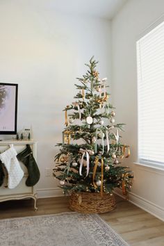 a decorated christmas tree in a living room