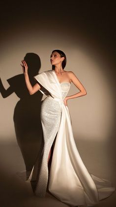 Lana Marinenko Cambel Gown – Wedding Roof Gown With Cape, Elegant White Dress, Wedding Silhouette, Corset Style Tops, Best Dress, Fitted Wedding Dress, Classic Wedding Dress, Graphic Design Pattern, Straight Dress