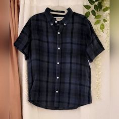 Boys Old Navy Button Up Plaid Short Sleeve Shirt. Size 18 (Xxl) Nwt Never Worn Blue Plaid Smoke-Free Home Old Navy Shirts, Navy Shirts, Navy Shirt, Plaid Shorts, Blue Plaid, Kids Shirts, Short Sleeve Shirt, Sleeve Shirt, Shirts Tops