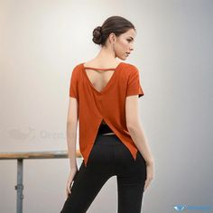 Orcajump - Loose-fitting Sportswear for Yoga, Running, Dance, and Fitness: Short-sleeved Top with Split Hem and Cover-up Design Sleeves Clothing, Active Wear Outfits, Split Hem, Active Wear, Split, Cover Up, Loose Fitting, Short Sleeves, Sleeve Length