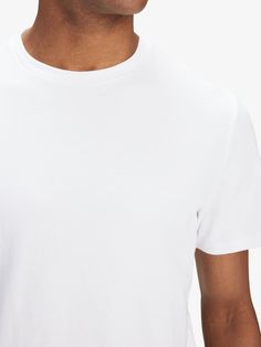 Men's T-shirt – Classic T-shirt
A classic T-shirt made from cotton with a regular fit and a round neck. With its simple and sleek design, it is perfect to wear as it is or under a shirt or sweater.

Material: 95% Cotton & 5% Elastane Classic Crew Neck T-shirt For Everyday, Classic Everyday T-shirt, Classic Plain Cotton T-shirt, Classic Crew Neck Shirt With Relaxed Fit, Classic Crew Neck Shirt, Modern Crew Neck T-shirt For Everyday, Classic Relaxed Fit Shirt With Crew Neck, Simple Everyday Crew Neck T-shirt, Classic Solid Crew Neck Shirt