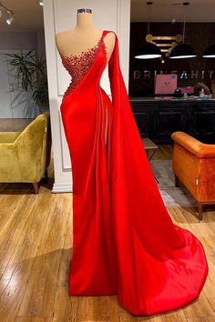 Unique Red Stones Sleeveless High split mermaid Evening Dress Red Mermaid Prom Dress, Plus Size Mermaid, Red Evening Gown, Evening Dresses Uk, Split Prom Dresses, Ruffle Prom Dress, Red Mermaid, Red Prom Dresses, Luxurious Dresses