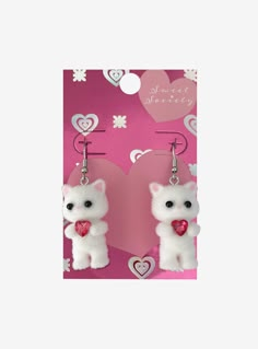 We need these cuties in our jewelry collection right meow! These figural earrings feature fuzzy white kitties holding a heart gem. Sweet Society Hot Topic, Hot Topic Earrings, Cutesy Jewelry, Toy Earrings, Bird Eyes, All Out Anime, Pokemon Jewelry, Fuzzy Cat, Kawaii Items