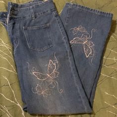 Pockets In Back Baggy Fit Casual Bottoms With Butterfly Embroidery For Spring, Jeans Large, Loose Fit Jeans, Baggy Fits, Fit Jeans, Flare Jeans, Jeans Fit, 9 And 10, Women Jeans