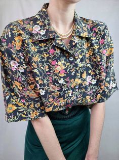 Vintage Silk Blouse Heritage Flower Print/retro Blouse - Etsy Ukraine Laura Ashley 80s, Retro Blouse, Womens Blouses, Star Dress, Collar Blouse, Vintage Silk, Flower Print, Silk Blouse, Flower Prints