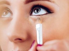 Color Correcting Concealer, Best Makeup Tips, Best Makeup Brushes, Best Concealer, Concealer Makeup, Liquid Concealer, Skin Medica, Under Eye Concealer