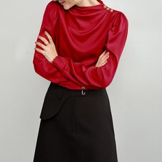 Free Shipping Over $45   
  First Order & Sign Up & Extra 10 % OFF, CODE: DAISYSILK   
  FREE Scrunchy or Eye Mask Gift on Orders $100+   
  (No Code Needed)    Daisysilk’s shirt will make lazy workday mornings a little bit more luxurious. The relaxed fit won't feel restrictive when you're outing.    One-Piece Silk Plain Shirt   
• Mock neck collar 
• Long sleeves 
• Charming fold design 
• Normal type 
• 22 Mulberry silk 
• OEKO-TEX Standard 100 Style Silk Blouse, Plain Shirt, Mock Neck Top, Plain Shirts, Mens Pajamas, Top For Women, How To Slim Down, Mulberry Silk, Wine Red