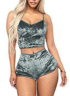 Under Garments For Women, Baddie Pajamas, Velvet Sleepwear, Pijama Satin, Velvet Lingerie, Casual Lounge Wear, Womens Loungewear Sets, Lingerie Plus Size, Pajama Outfits