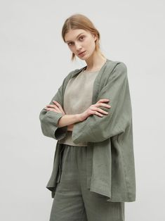 Outer Ideas, Hijab Outer, Outfit Ideas Hijab, Minimal Stil, Minimalist Fashion Summer, Linen Outer, Minimalist Moda, Linen Kimono, Linen Fashion