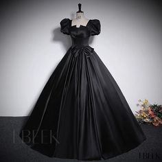 Ebeek - Adult Vocal Solo Performance Ball Gown - Silk Evening Dress with Full Skirt Strappy Wedding Dress, Black Satin Prom Dress, 2023 Ball Gown, Puffy Prom Dresses, Prom Formal Dresses, Prom Dresses 2023, Silk Evening Dress, Vestidos Retro, Satin Evening Gown