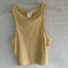 Basically Brand New, In Good Condition. Fitted Basic Spring Tank Top, Fitted Basic Tank Top For Spring, H&m Tank Top For Spring, Yellow Fitted Tops For Everyday, Fitted Yellow Tops For Everyday, H&m Cotton Fitted Tank Top, Fitted Cotton Tank Top By H&m, Fitted Cotton H&m Tank Top, Chic H&m Crop Top For Spring