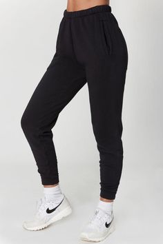 Black Tapered Leg Sports Joggers, Sweatpants Ideas, Black Breathable Sporty Joggers, Black Ankle-length Joggers For Loungewear, Black Sweatpants Outfit, Black Sporty Full-length Joggers, Black Full-length Joggers With Pockets, Baggy Jeans Outfit, Sweat Pant