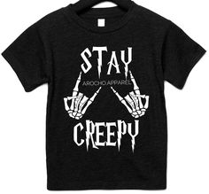 Stay creepy Halloween Everyday, Holiday Svg, Sticker Ideas, Art Halloween, Cricut Ideas, Shirt Ideas, Halloween Tshirts, Cricut Crafts, Small Shop