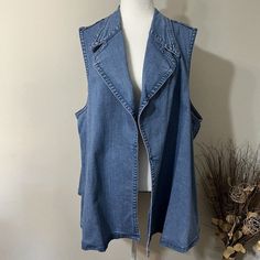 Lane Bryant Swing Vest 26/28 Plus Blue Denim Sleeveless Open Front Pockets New. Please Look At The Pictures Carefully To See More Details... You Receive Exactly What’s On The Pictures. New With Tags Underarm To Underarm 26” Shoulder To Hem 30” Raw Hem Pockets Lane Bryant, Front Open, New Color, Blue Denim, Look At, Jackets For Women, Jackets & Coats, Tags, Women Shopping