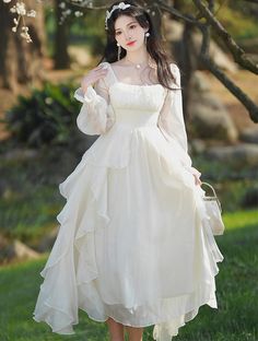 Size: S Cool White Dress, Fairy Inspired Wedding Dress, Fairycore White Dress, Dress For Midsize, Flimsy Dress, Long White Flowy Dress, Fairycore Dresses, Dress With Pearls, White Flowy Dress