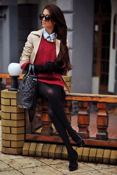 Well Dressed Woman Preppy Mode, Winter Stil, New Rock, Red Sweater, Look At You, Looks Style, Mode Inspiration, Look Chic