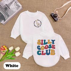 Silly Goose Club Romper Sweatshirt, Thanksgiving Newborn Outfit, Funny Baby Clothes, Cozy Infant Sweater, Baby Gift Idea, Adorable Romper ⭐ Product Description: * Handmade with Care: Each romper is handcrafted with attention to detail. * Ships from the USA: Quick and reliable shipping from our U.S.-based workshop. * High-Quality Materials: Made from 100% CPSIA Compliant and ethically sourced fabric. The light fabric (5.0 oz/yd² or 170 g/m²) ensures comfort and durability. * Soft and Breathable: Thanksgiving Newborn, Infant Sweater, Club Romper, Funny Baby Clothes, Silly Goose, Newborn Outfit, Funny Baby, Gender Neutral Baby, Baby Gift