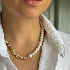 This old money aesthetic Pearl Chain Choker Necklace is more than just an accessory; it's a statement of your unique aesthetic style and taste. Don't miss out on the opportunity to own a piece of timeless beauty. Order yours today! ⚡Freshwater Pearl: Each exquisite pearl is handpicked, creating a unique piece that stands out. ⚡Old Money Aesthetic: Embrace the timeless and sophisticated style of old money with this necklace. ⚡Hypoallergenic: Safe for sensitive skin, our necklace won't cause irritation. ⚡Durable: Made to last, this necklace is perfect for everyday wear. ⚡Cute and Elegant: It's a charming accessory that complements any outfit. MATERIALS: freshwater pearls, 18K gold-plated brass LENGTH: from 15'' to 21.6'' (38-55cm) + 2'' (5cm)  DURABLE HYPPOALLERGENIC NICKEL-FREE Sturdy gift Vintage Pearl Chain Necklace Gift, Vintage Pearl Chain Necklace As Gift, Vintage Pearl Necklace With Chain As Gift, Vintage Pearl Chain Necklace For Gift, Necklace Homemade, Coquette Old Money, Christmas Gift Daughter, Money Collection, Money Aesthetic