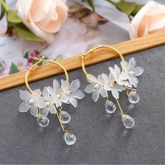 1 Pair Elegant Fairy Flower Tassel Hoop Earrings - Delicate Petal Design, Dangling Tassel Accents, Fashionable Jewelry For Women Real Earrings, Mysterious Eyes, Tassels Fashion, Alloy Earrings, Fashionable Jewelry, Clay Jewelry Diy, Cosplay Halloween, Wedding Jewelry Earrings, Resin Flowers