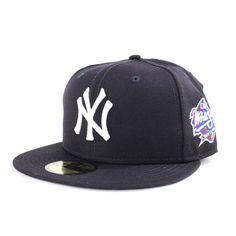 The New York Yankees New Era 59Fifty Fitted Hats with the 1998 World Series side patch and gray under brim is a classic! As you know New Era fitted Caaps with World Series Sidepatches sell out fast! Get yours before their all gone! Y2k Hat, Baseball Snapback, Nba Hats, New Era Hats, New Era Fitted, Yankees Baseball, Hat Ideas, New Era Cap, New Era 59fifty