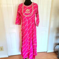 Brand New. Bollywood Indian Pakistani Kurthi Anarkali Gown. Fabric Rayon. Size M (Pit To Pit 38") L (Pit To Pit 40") Xl (Pit To Pit 42") Xxl (Pit To Pit 44") Traditional Pink Maxi Dress For Eid, Traditional Pink Floor-length Maxi Dress, Pink Maxi Dress For Eid Festivities, Pink Maxi Dress For Eid, Festive Pink Maxi Dress For Eid, Bollywood Festive Maxi Dress With Dabka Work, Traditional Pink Maxi Dress For Festive Occasions, Bollywood Style Straight Kurta Maxi Dress With Zari Work, Bollywood Style Maxi Dress With Zari Work