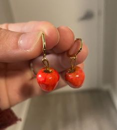 This product is a pair of apple earrings. These earrings can be regular earrings or clip-ons and they are the perfect fall accessory. Each pair is handmade by me! Orange Clip-on Earrings For Gift, Orange Clip-on Earrings As Gift, Vinyl Display, Apple Earrings, Cowgirl Fashion, Pretty Stuff, Fall Accessories, Silver Spring, Cowgirl Style