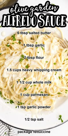 Copycat Olive Garden Alfredo, Olive Garden Alfredo, Olive Garden Alfredo Sauce, Alfredo Sauce Recipe Easy, Alfredo Sauce Recipe Homemade, Resep Pasta, Copycat Olive Garden, Bumbo, Alfredo Sauce Recipe