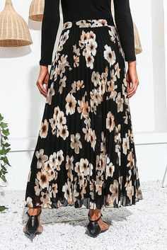 Black Floral Printed Chiffon Elastic High Waist Pleated Long Skirt Chic Chiffon Floral Print Skirt, Chic Floral Print Chiffon Skirt, Chic Chiffon Skirt With Floral Print, Casual Pleated Chiffon Skirt, Casual Pleated Chiffon Bottoms, Floral Print Chiffon Skirt, Fitted Chiffon Pleated Bottoms, Floral Print Chiffon Skirted Bottoms, Elegant Flowy Black Skirt