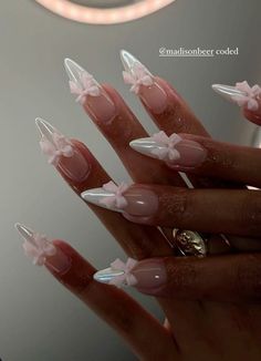 Nail Foto, Nail Art Creative, Cnd Nail Polish, Bow Nail Designs, Maquillage On Fleek, Beach Nail, Proof Of Concept, Girly Acrylic Nails, Almond Nails Designs