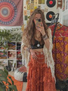 Mode Pop, Hippie Summer, Look Boho Chic, Moda Hippie, Haine Diy, Hippie Lifestyle