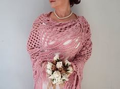 💕Wedding shawl, bridal wrap, bridal scarf, rose cover up, wedding stole, wool, crochet, bridal cape, evening shawl, wedding shawl, champagne shawl, bridal shawl, wedding scarf, rose shawl, rose wrap, 💕Wedding shawl the perfect winter wedding accessory, m luxurious wrap will keep you warm and cozy all night long. 💕If you are in a hurry, please contact with me expedite shipping available 💕% 100 Handmade 💕MATERİAL: %9 Merino Wool, %70 Polyamide, %21 Acrylic. metallic effect 💕MEASUREMENTS: Len Pink Bohemian Shawl For Wedding, Elegant Crochet Shawl For Wedding, Bohemian Wedding Shawl For Winter, Bohemian Winter Wedding Shawl, Champagne Shawl, Bridal Cape Winter, Bridal Scarf, Scarf Rose, Winter Wedding Accessories