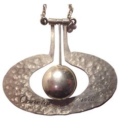 Wirkkala Omena Necklace | From a unique collection of antique and modern miscellaneous jewelry at https://www.1stdibs.com/furniture/more-furniture-collectibles/miscellaneous-jewelry/ Silver Apple, Clay Pendants, Apple Art, Silver Clay, Art Jewelry Contemporary, Precious Metal Clay, Upcycled Jewelry, Metal Clay, Precious Metal