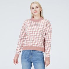 Experience comfort and style with the Tayla Houndstooth Sweater. Crafted from a timeless houndstooth pattern, this oversized sweater features an elegant silhouette with oversized shoulders. Available in three classic colors, this sweater is the perfect addition to any wardrobe for colder months. Fit: One Size fits most. Product Measurements: Bust: 116cm/45.7 in, Length: 59 cm/23.2 in, Sleeve: 47 cm/18.5in Pattern Type: Plaid Material: Polyester,Viscose Decoration: Criss-Cross Collar: O-Neck Casual Houndstooth Pattern Sweater For Fall, Casual Houndstooth Sweater For Fall, White Long Sleeve Houndstooth Top, White Houndstooth Tops For Fall, Houndstooth Pattern Top For Fall, Casual Plaid Sweater With Houndstooth Pattern, Trendy Houndstooth Pattern Tops For Winter, Houndstooth Sweater, Trendy Sweaters